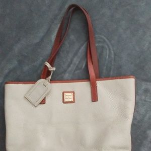 Dooney & Bourke purse